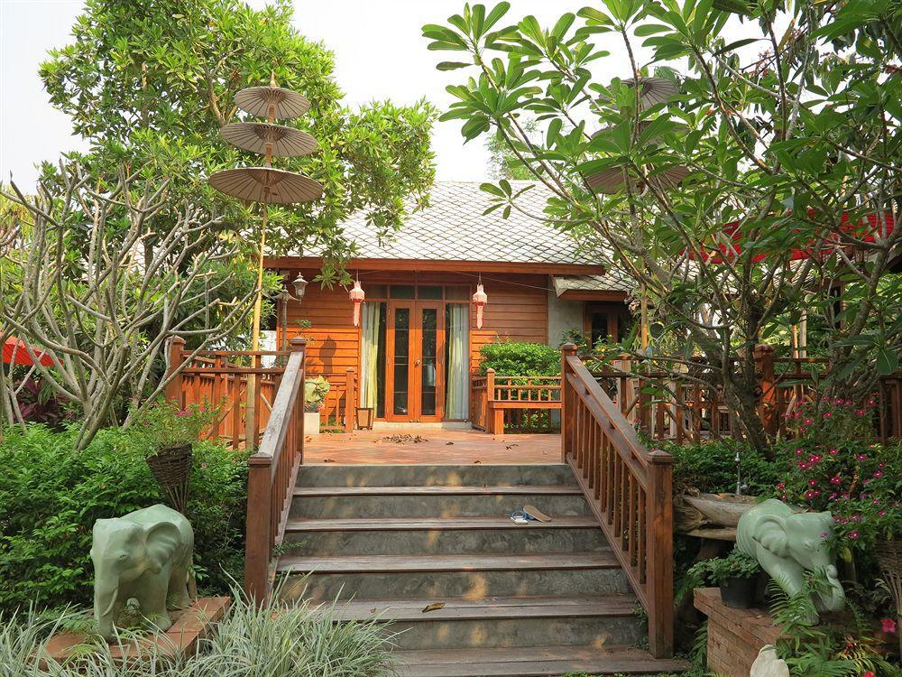 Phusanfah Resort Mae Taeng Buitenkant foto