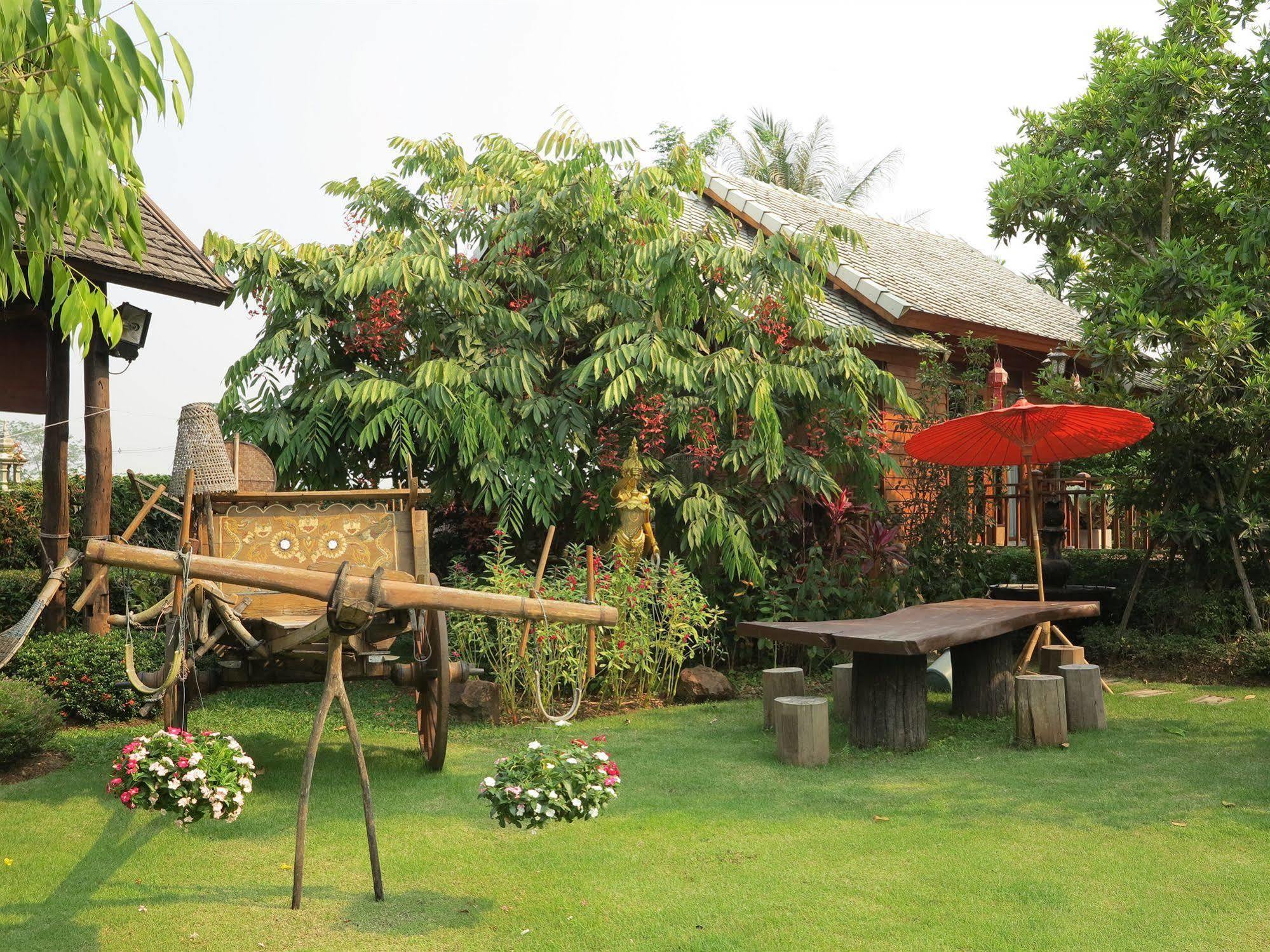 Phusanfah Resort Mae Taeng Buitenkant foto