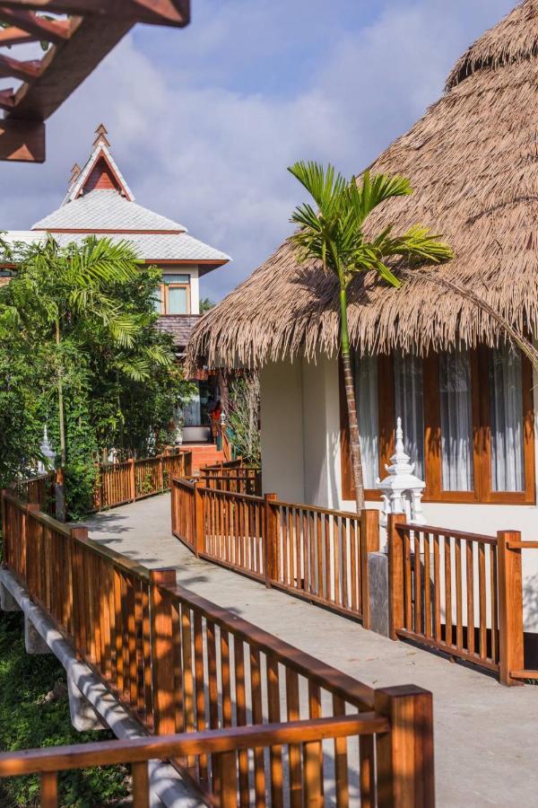 Phusanfah Resort Mae Taeng Buitenkant foto